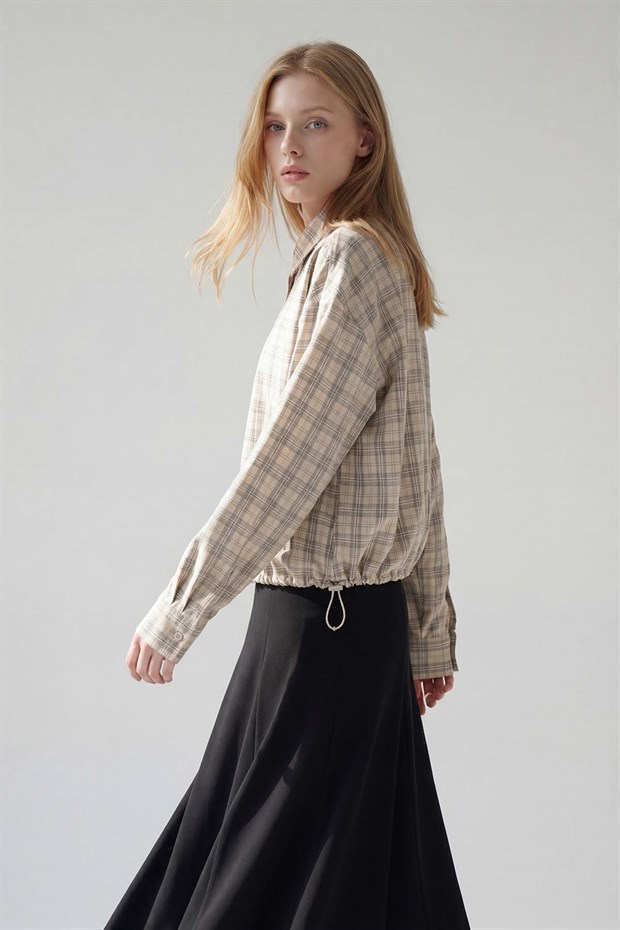 Bej Bel Klips Detaylı Gömlek