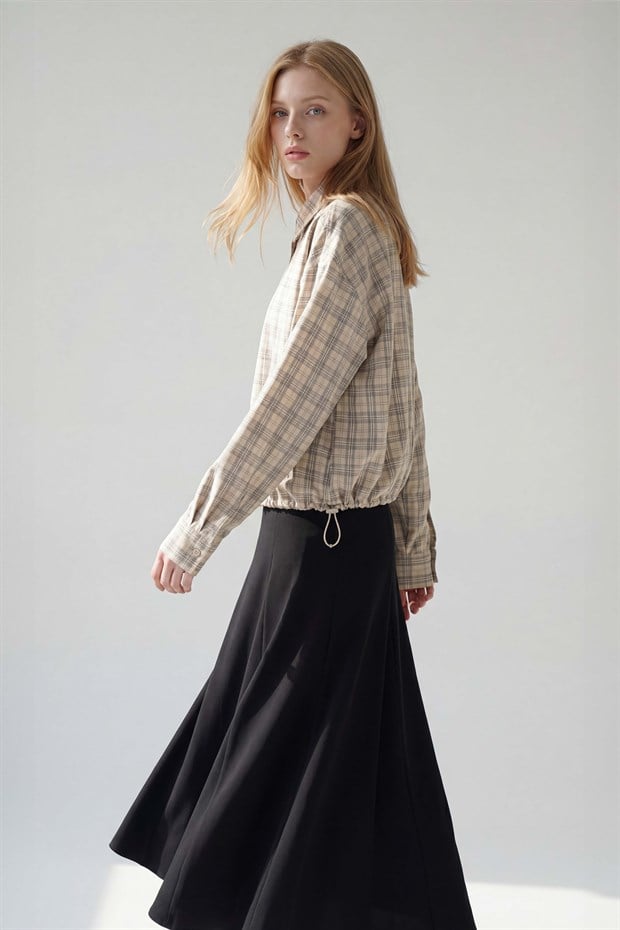 Bej Bel Klips Detaylı Gömlek