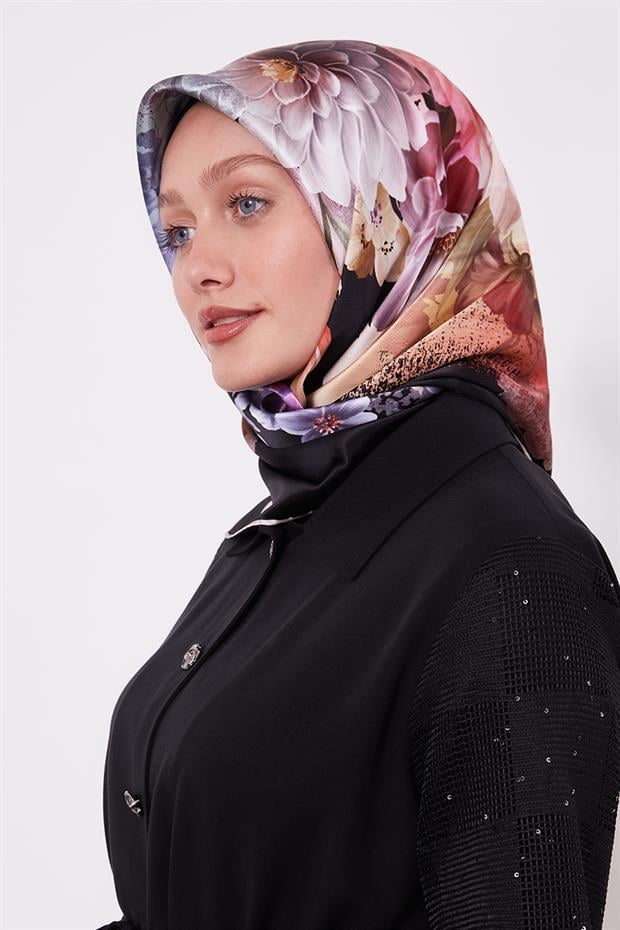 Bej Çiçek Desen Sura İpek Eşarp