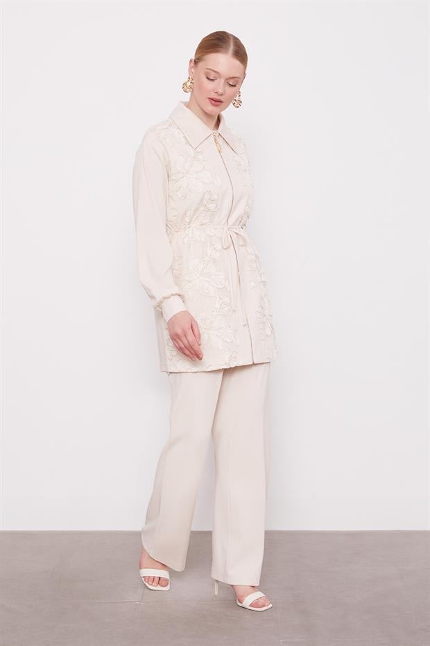 Bej Çiçek İşlemeli İkili Takım