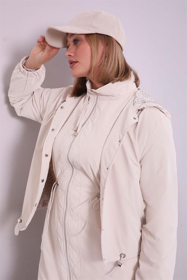 Bej Çıkarılabilir Detaylı Trençkot