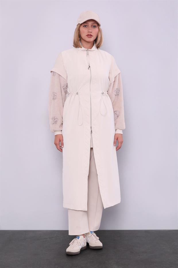 Bej Çıkarılabilir Detaylı Trençkot