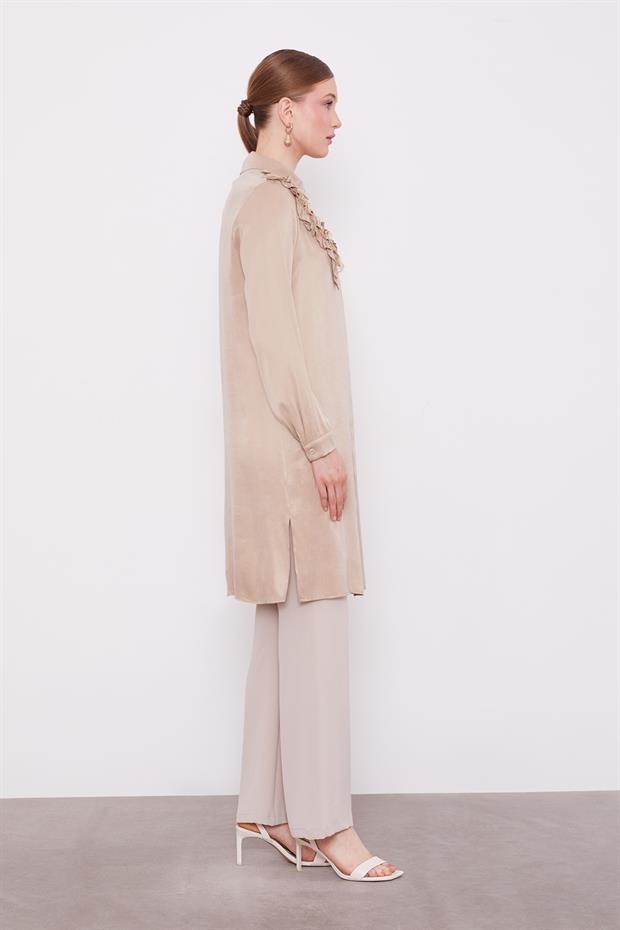 Bej Fırfır Detaylı Cupra Gömlek