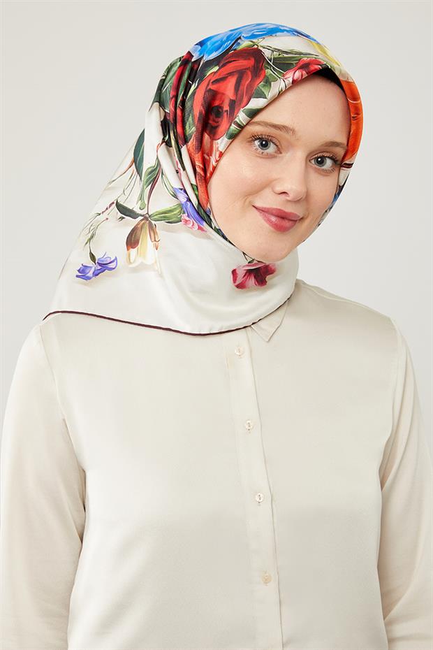 Bej Gül Desen Pure İpek Eşarp