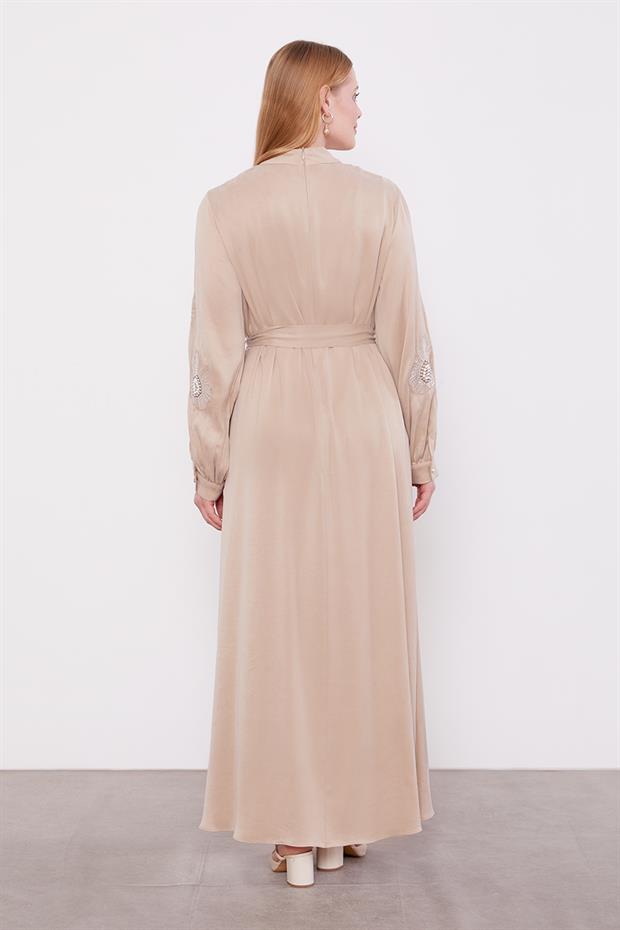 Bej İnci Nakış Detaylı Cuıpra Elbise