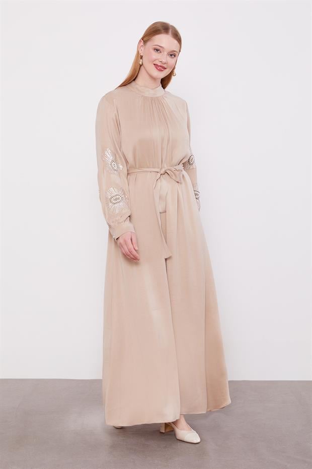 Bej İnci Nakış Detaylı Cuıpra Elbise