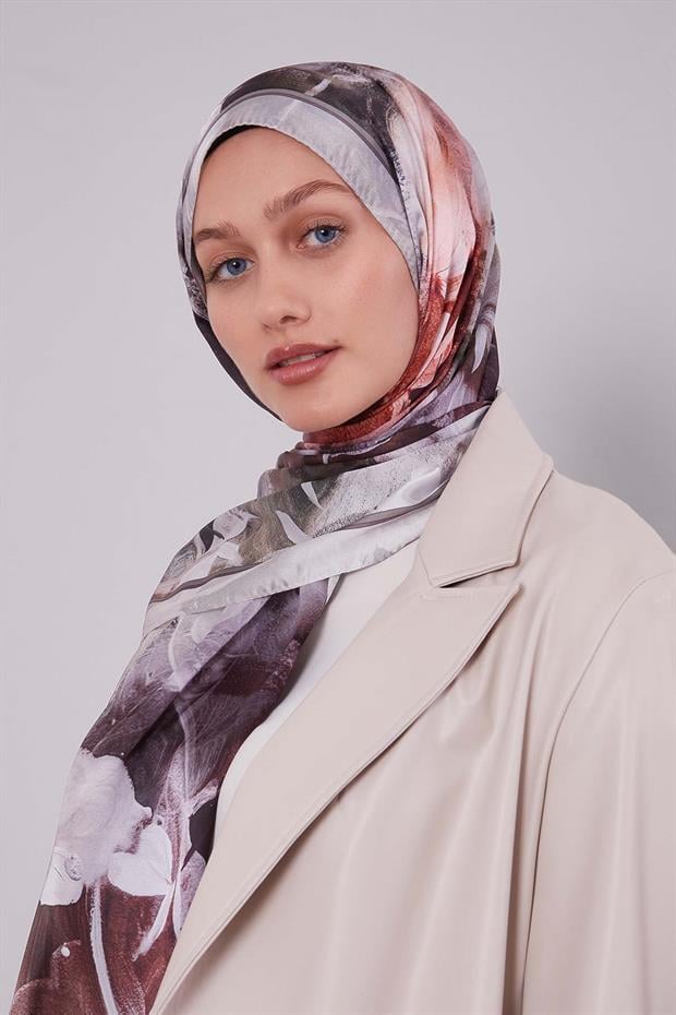 Bej Karışık Yaprak Desen Hint İpeği Şal