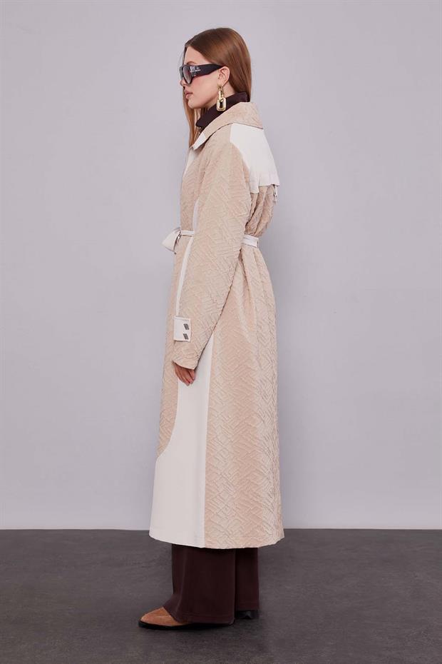 Bej Kendinden Desenli Fermuarlı Kap