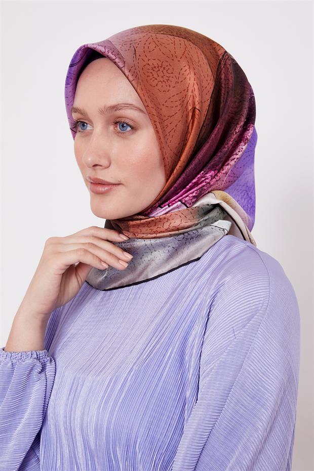 Bej Kesik Çiçek Desen Twill İpek Eşarp