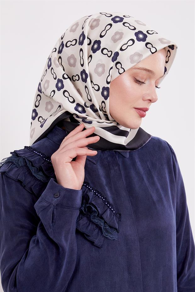 Bej Papatya Desen Twill İpek Eşarp