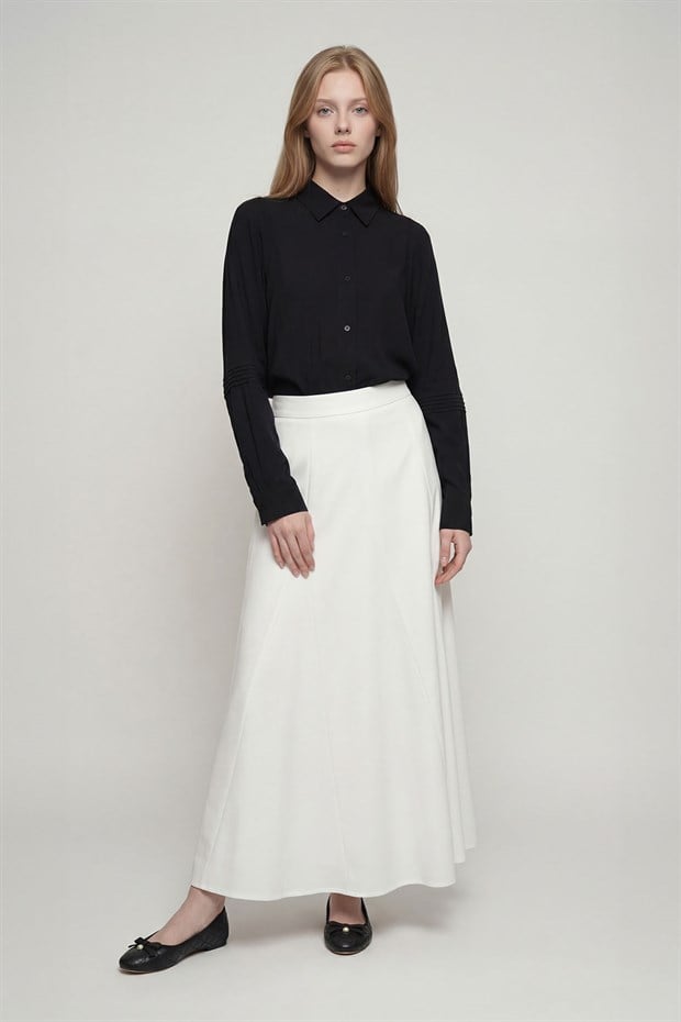 Bej Pile Detaylı Etek