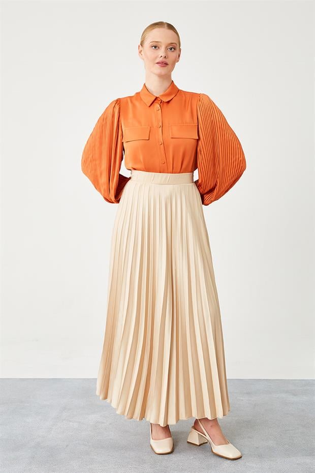 Bej Piliseli Saten Etek