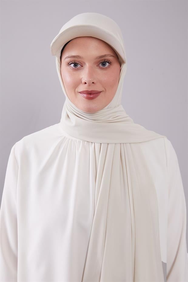 Bej Pratik Şapkalı Şal