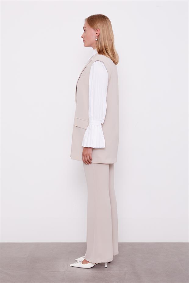 Bej Yelekli İkili Takım