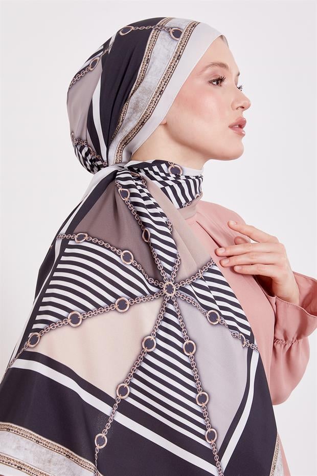 Bej Zincir Desen Love