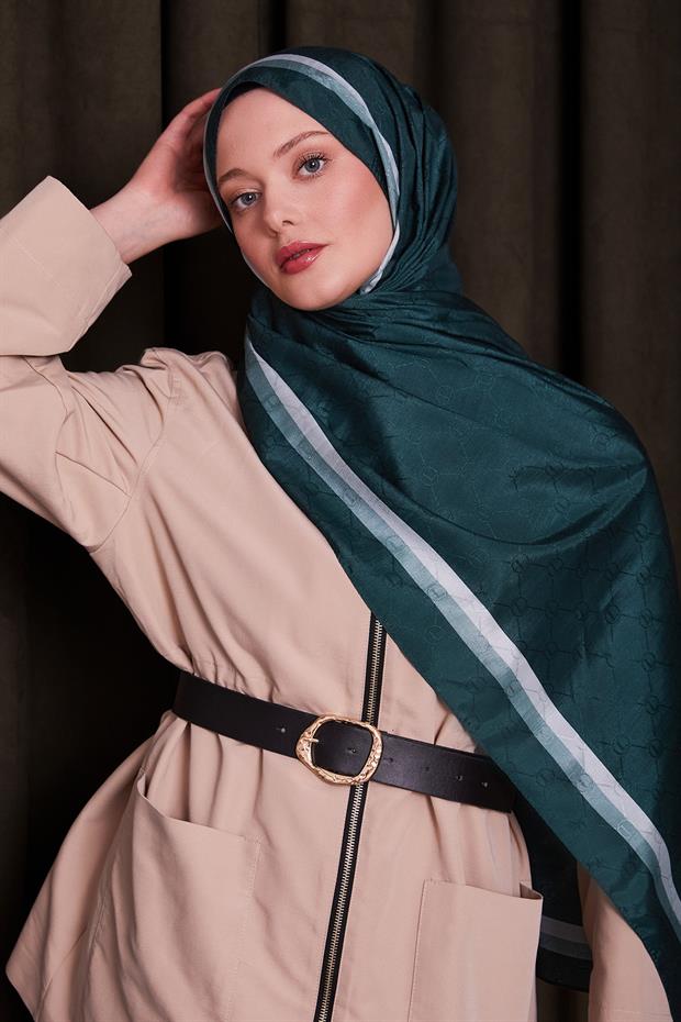 Benetton Çift Çizgili Monogram Şal