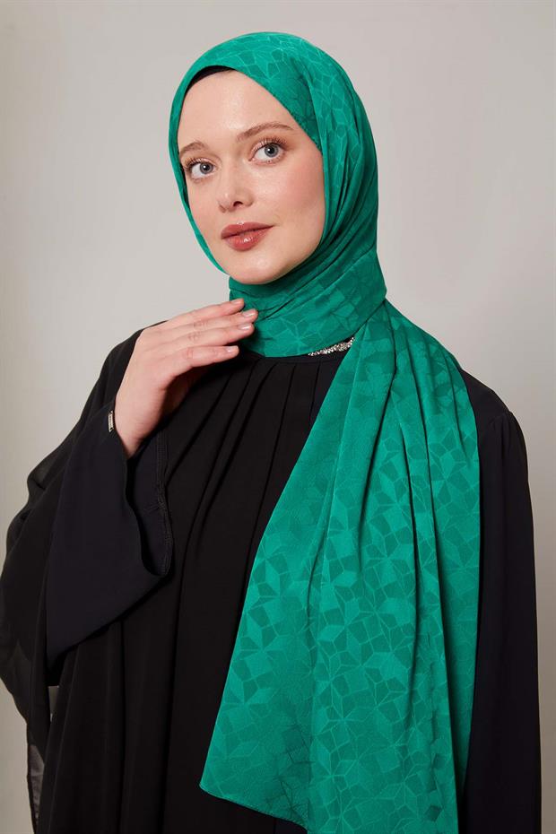 Benetton Kristal Desen Jakar Capri Şal