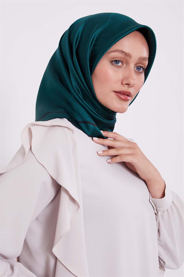 Benetton Petek Desen Monogram İpek Eşarp