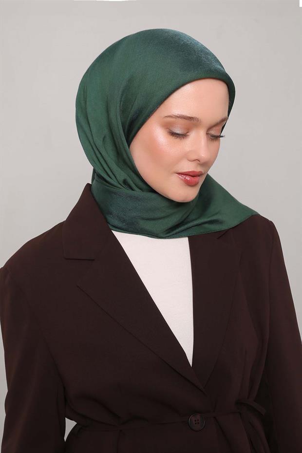 Benetton Pırıltı Eşarp