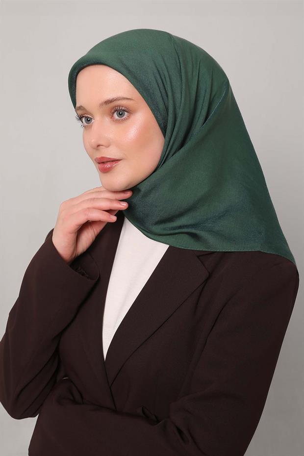 Benetton Pırıltı Eşarp