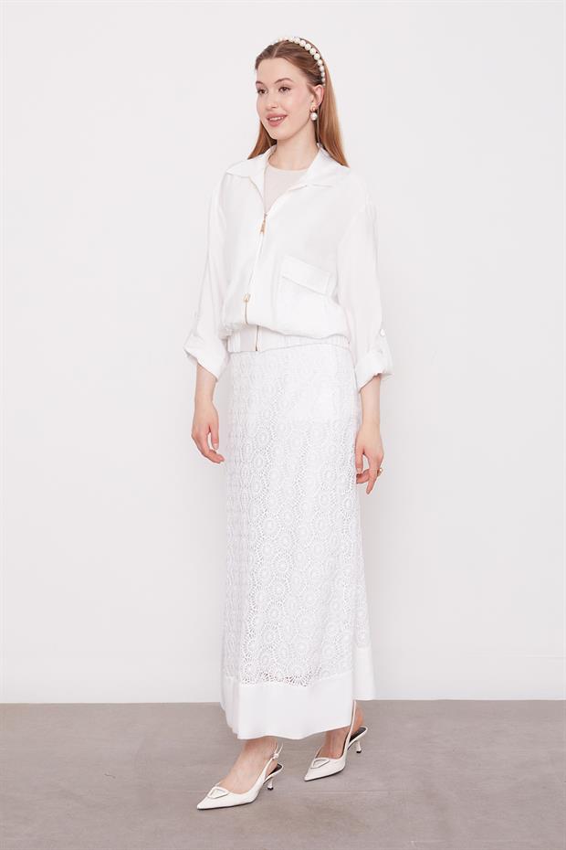 Beyaz Çiçek Dantelli Etek Takım
