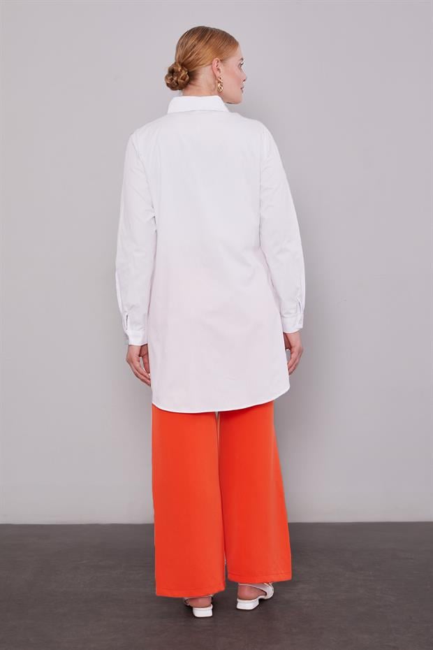 BEYAZ Düz Düğme Detaylı Gömlek