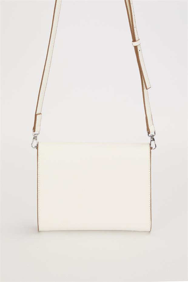 Beyaz Düz Form Omuz Çantası