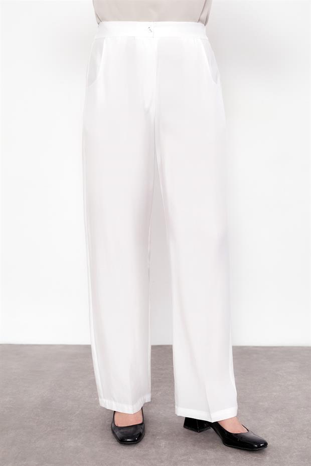 Beyaz File Cep Detaylı Üçlü Tunik Takım