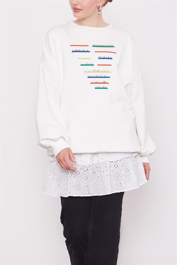 Beyaz Fırfırlı Gömlek Altı İçlik