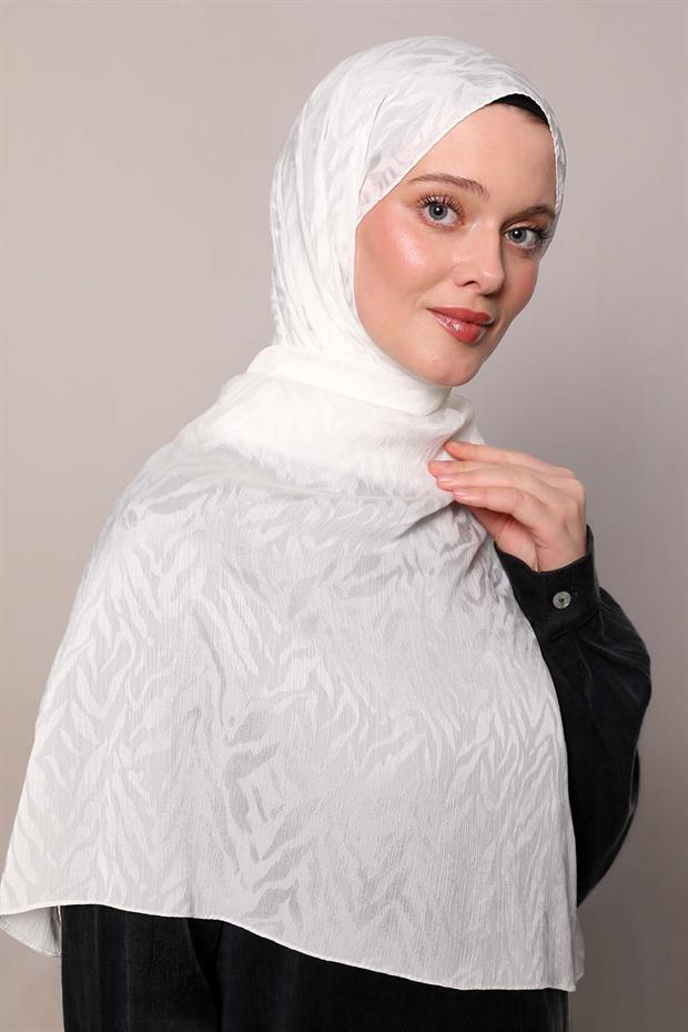 Beyaz Kristal Desen Jakar Capri Şal