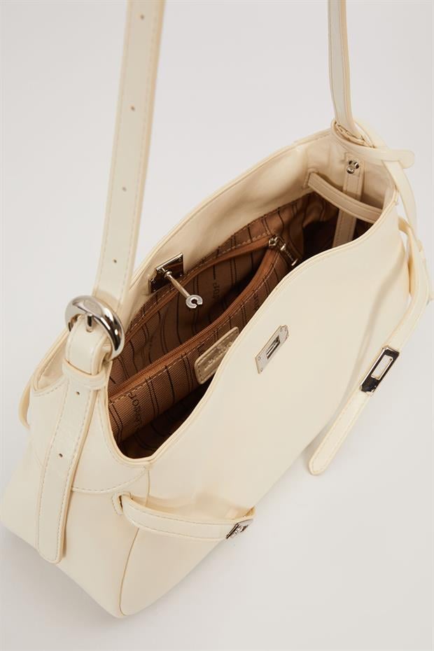 Beyaz Metal Kilit Kapamalı Omuz Çantası