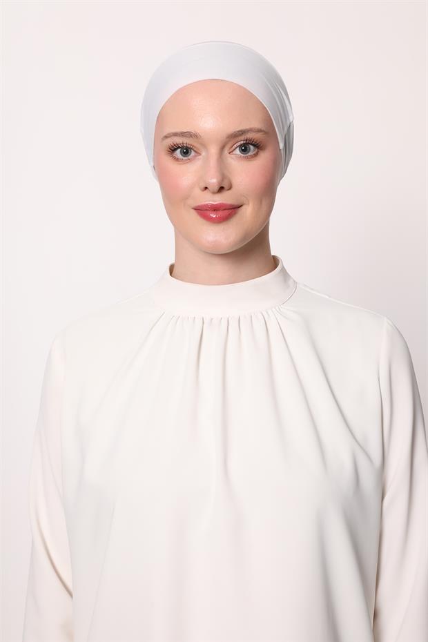 Beyaz Parisien Dikişsiz Bone