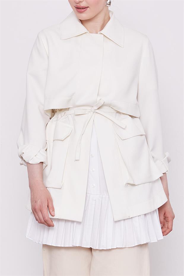 Beyaz Pileli Gömlek Altı İçlik