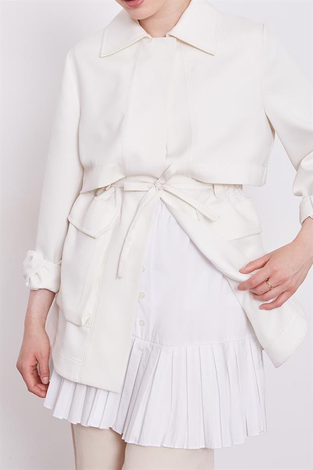 Beyaz Pileli Gömlek Altı İçlik