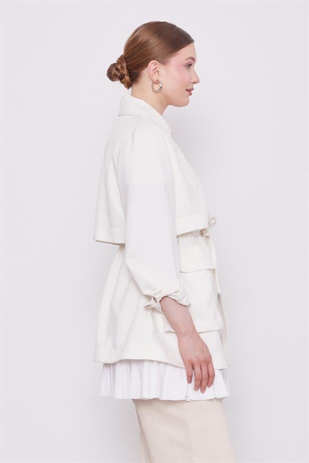 Beyaz Pileli Gömlek Altı İçlik