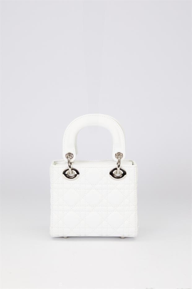 Beyaz Silver Akseusar Detaylı El Çantası