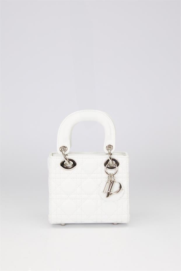 Beyaz Silver Akseusar Detaylı El Çantası