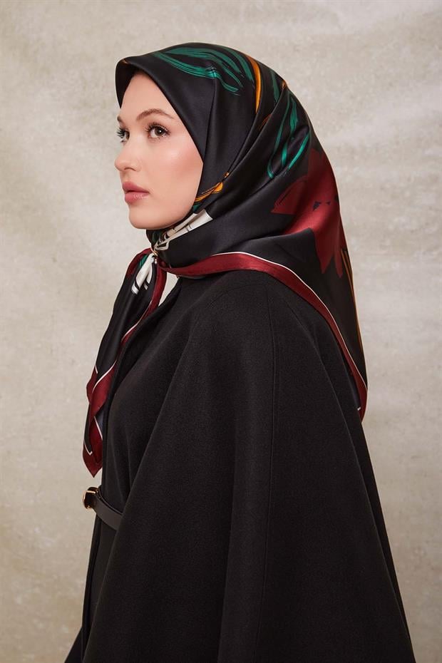 Bordo Çiçek Desen Twill İpek Eşarp