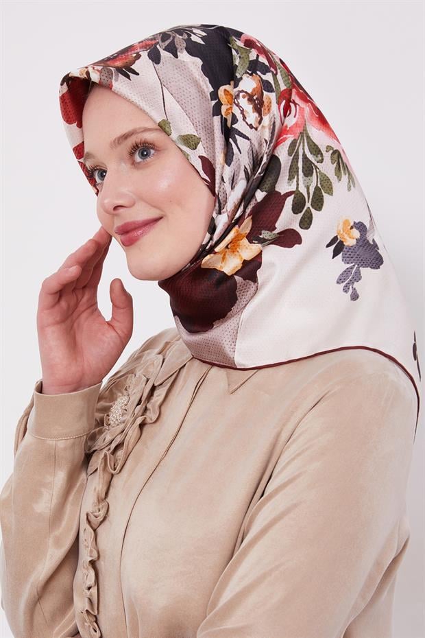 Bordo Çiçek Desen Twill İpek Eşarp