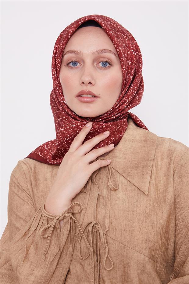 Bordo El Yazısı Desen Twill İpek Eşarp