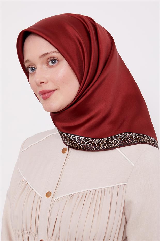 Bordo Şerit Leopar Desen Twill İpek Eşarp