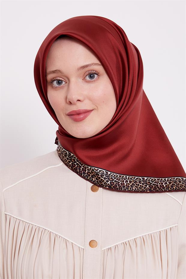 Bordo Şerit Leopar Desen Twill İpek Eşarp
