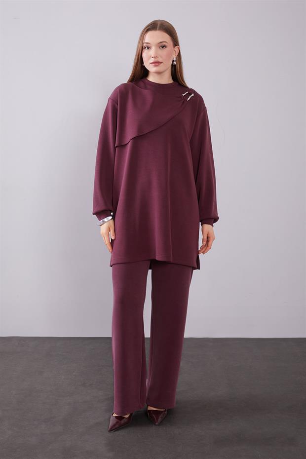 Bordo Omuz Aksesuar Detaylı İkili Takım