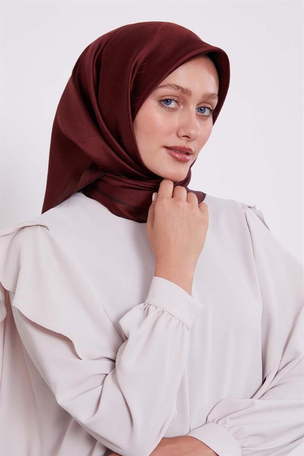 Bordo Petek Desen Monogram İpek Eşarp