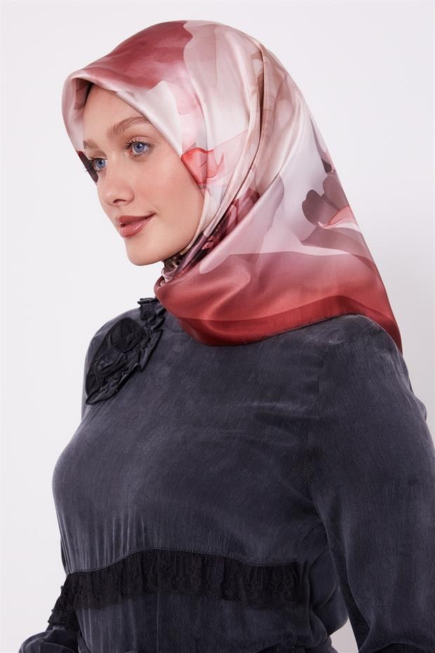 Bordo Soft Çiçek Desen Sura İpek Eşarp