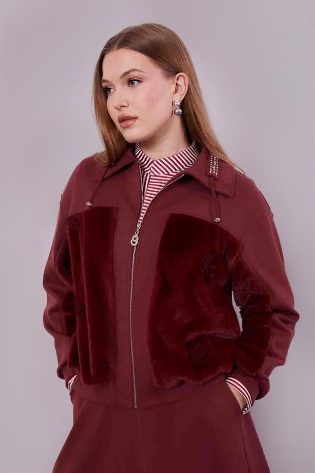 Bordo Yaka Taşlı Gül Detay Etek Takım