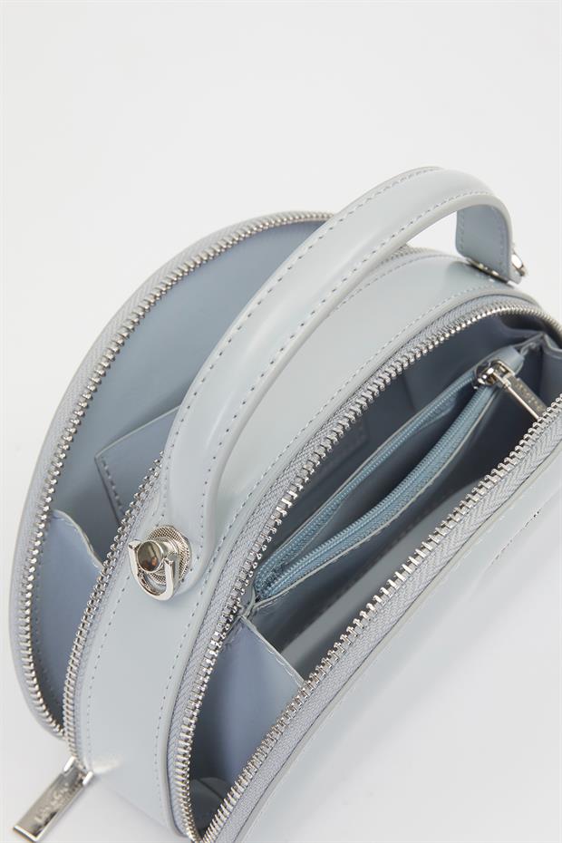 Buz Mavisi Yarım Ay Model Omuz Çantası