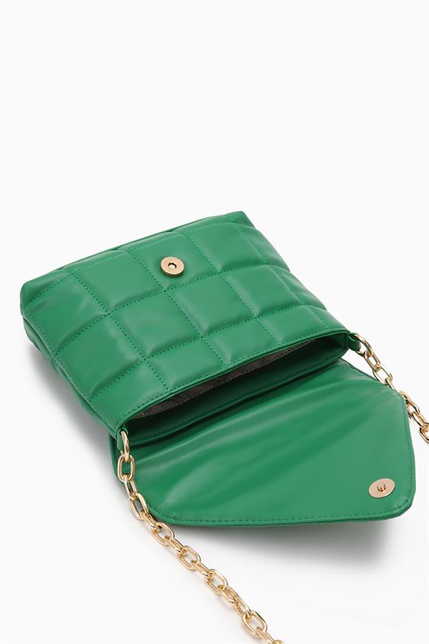 Çağla Yeşili Üçgen Kapaklı Omuz Çantası