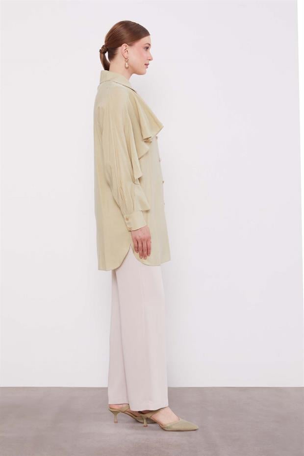 Çağla Yeşili Volan Detay Düğmeli Gömlek