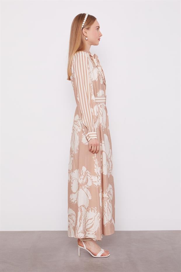 Camel Büyük Çiçek Desenli Elbise